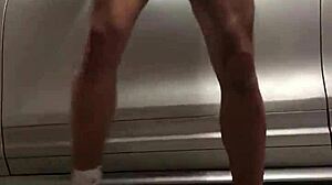 Gay spy in the gym in the garage