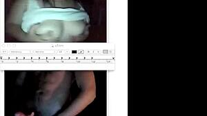 Yummy Mrs. Webcam Babe Masturbates to Cumshot on Bed!