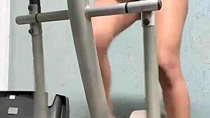 Brave look at what she dared in the gym
