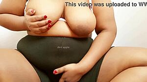 LOOK AT THIS INDIAN TEEN SHOWING HER TITS AND BOOBS!