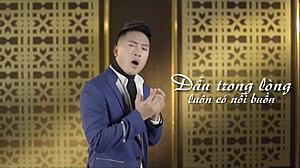 Beauty removes panties to masturbate her clit 😘