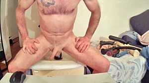 Hey, wanna join just me getting wild on cam?