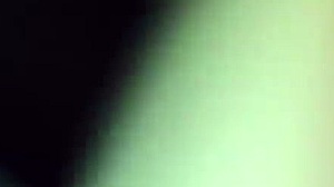 esposa prefere agir como amante e humilhar o marido enquanto ele está vivo trabalhando pois ele apenas a auxilia e a filma sendo uma puta na sala de jantar