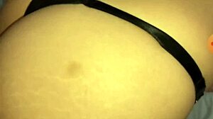 Toy doesn't work, wanted to eat her pussy hair