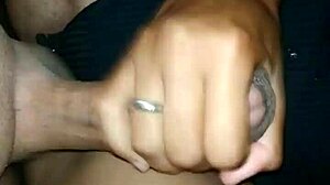 Friend gives good massage with oil and gets a nice handjob