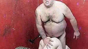 Novinha Gosta Que O Veio Pega Ela De Quatro Só Assim Ela Consegue Gozar