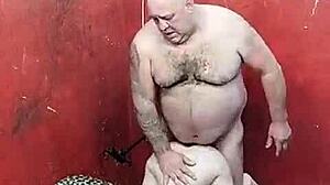 Novinha Gosta Que O Veio Pega Ela De Quatro Só Assim Ela Consegue Gozar