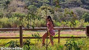 Cleo Cadillac O Caseiro Me Comeu No Pelo No Mato Atrás Da Casa