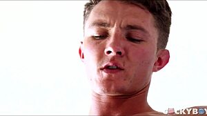 Bareback twink orgy group action