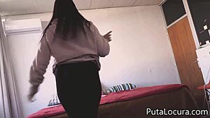 Innocent Young Girl Agrees to Sex for Cash in Amateur Clip