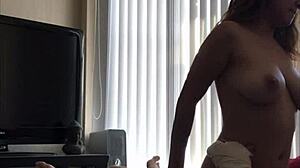 I’m obsessed with my Asian girlfriend’s cowgirl ride. Her amateur moves drive me wild every time.