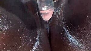 Look at this ebony beauty touching herself