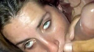 parte 2: amigo llena de leche en doggy y squirt