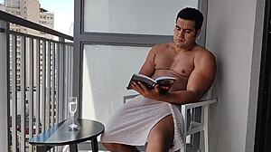 Yuri Gaucho enjoys summer sex on the pool 😎