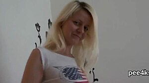 Gorgeous beauty gets her soft cunt filled with warm pee and ejaculates