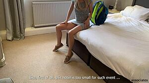 Hell Yeah! Bed-Sharing With Hot Stepsis Turned Into Surprise Creampie!