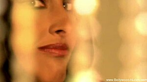 hey, feel the bollywood brunette beauty teasing nude!