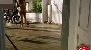 amateur gives ass to ifood delivery guy publicly