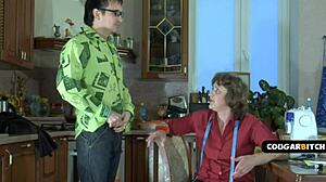 Crazy Couple Dives into Wild Muff Diving and Shaved Pussy Action