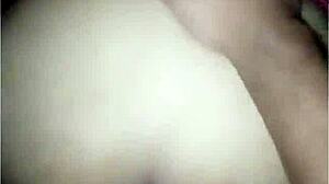 La Mama de Mi Mejor Amiga Me Chupa