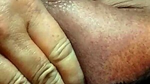 Fiona’s fetish for breast expansion with a vacuum pump