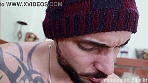 25cm cock for two thirsty faces.