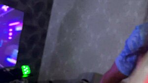 زوجة خائنة في حفلة مع غرباء والديوث يتفرج بس - الجزء 62