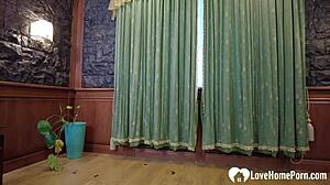 Schlong gets tickled by wet tongue during blowjob 😏