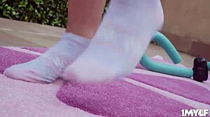 Black Cock Teases Milf Linda's Pussy