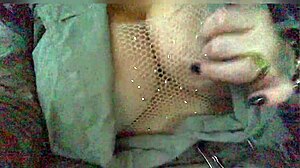 Provoquei o Uber e Deixei Ele Brincar com Minha Bucetinha