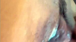 novinha safada esguicha e implora para que ele goze na sua buceta molhada roseredvip