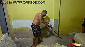 Seduce the bricklayer hired by my husband to do the work here until he fucks me