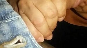 let's see some hot oral action on xvideo