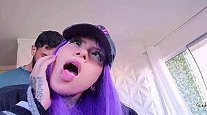 A beautiful woman with a great ass asks for a facial