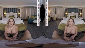 Jessa Rhodes gets her wet pussy on you