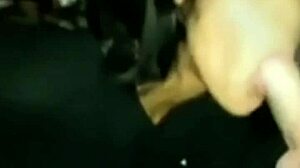 me corro en la garganta profunda de la chupona