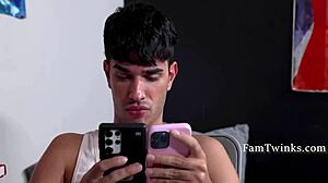 Rob Quin and Miguel Reyes have a casual chat