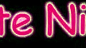 Lil Lexy masturbates in the car backseat 😏