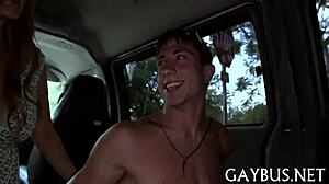 Homosexual sex in episodes with contrasts.