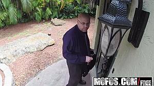 Cutie in stockings railed by Bailey Brooke