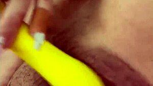 Feeling ecstatic as horny BBW slut La Paisa squirts after dildo fuck