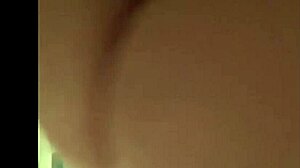 Feeling ecstatic as horny BBW slut La Paisa squirts after dildo fuck