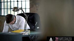 Blonde Angelika Grays Gets Ass Fucked