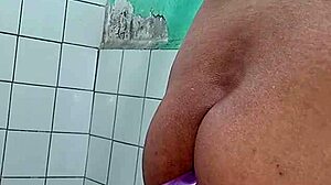 i love my favorite bottom he stretches my ass so good