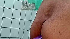 i love my favorite bottom he stretches my ass so good