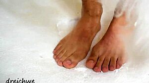 Big gay feet, amateur action in high definition