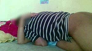 Uhh, gadis Asia dapat fuk keras betul di rumah dalam ligare