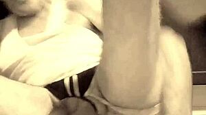 Thomas Odea Shows Off Big Cock in Masturbation