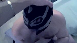 Lope Affamée Sur La Queue Dun Pote À Ridley Dovarez