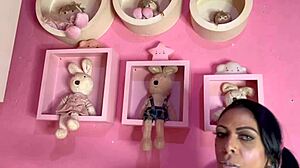 Tattooed Brunette Blowjob Without Condom